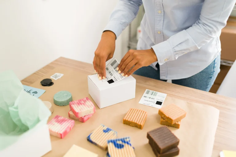 Panduan Memilih Jasa Labeling dan Pengemasan Produk Terbaik untuk Skala Bisnis & UMKM
